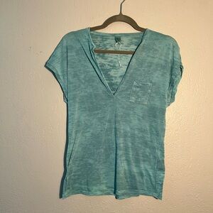 Alternative Teal Green Fitted Short Sleeve T-Shirt Wide V-Neck SZ M Tee Pocketed